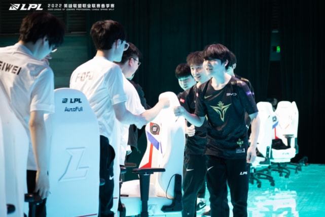 攻防核心而 攻防核心而