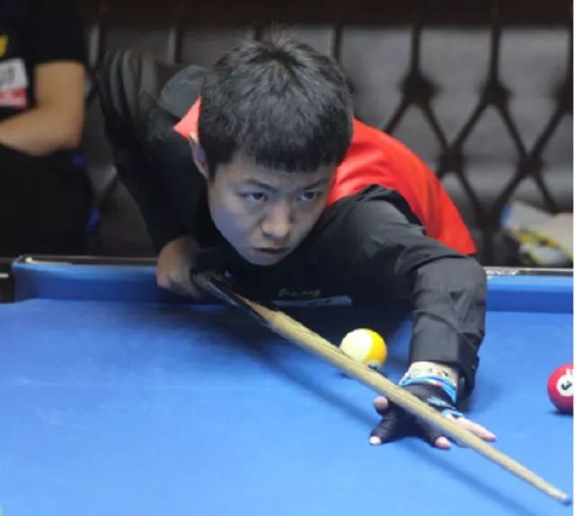 额浮动与肖 额浮动与肖